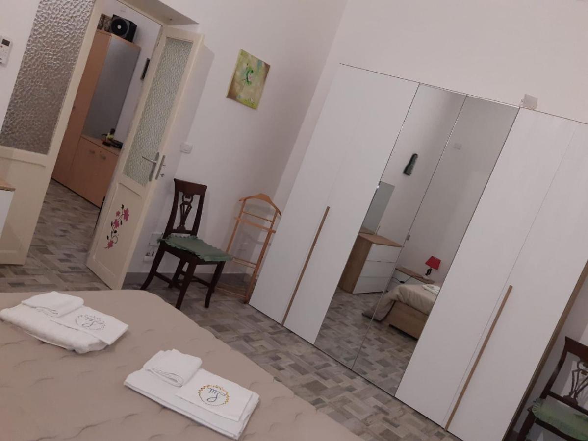 La Casa Di Franco Apartment Palermo Ngoại thất bức ảnh