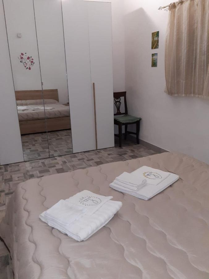 La Casa Di Franco Apartment Palermo Ngoại thất bức ảnh